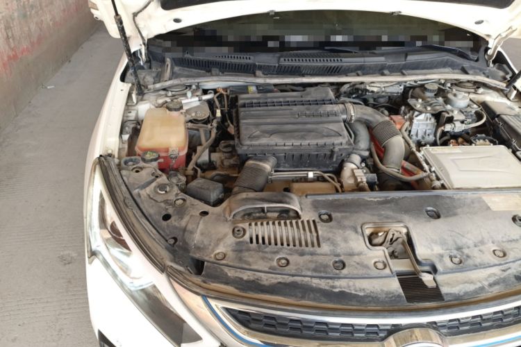 Used BYD Qin New Energy 2017 1.5T Luxury Model Engine Bay Right