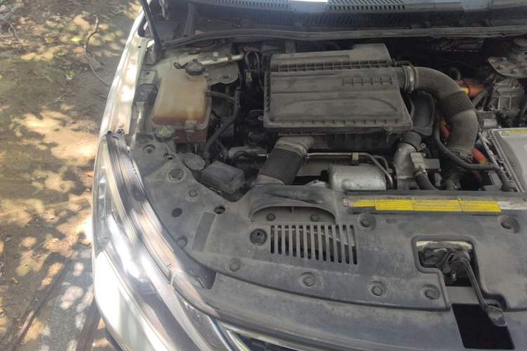 Used BYD Qin New Energy 2017 1.5T Luxury Model Engine Bay Right