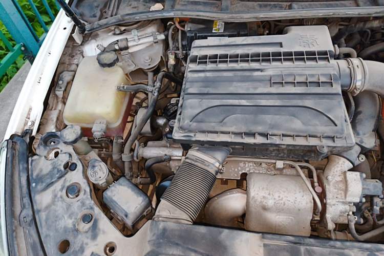 Used BYD Qin New Energy 2017 1.5T Luxury Model Engine Bay Right