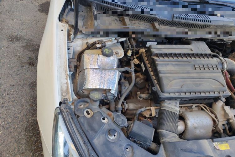 Used BYD Qin New Energy 2017 1.5T Luxury Model Engine Bay Right