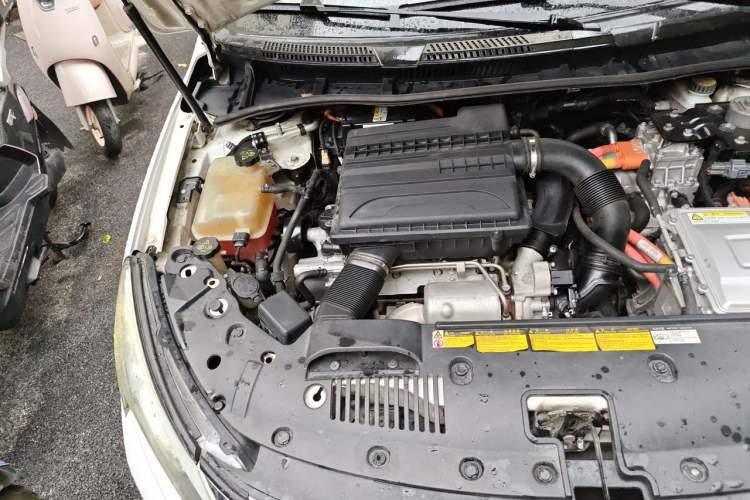 Used BYD Qin New Energy 2017 Qin 1.5T 100 Engine Bay Right