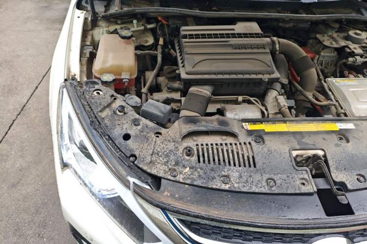 Used BYD Qin New Energy 2017 1.5T Luxury Model Engine Bay Right