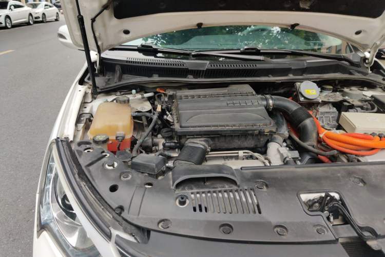 Used BYD Qin New Energy 2017 Qin 1.5T 100 Engine Bay Right