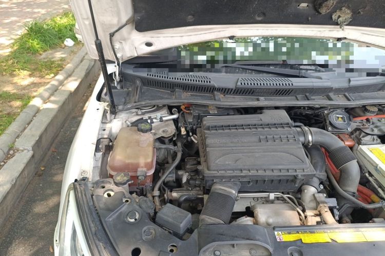 Used BYD Qin New Energy 2017 1.5T Luxury Model Engine Bay Right