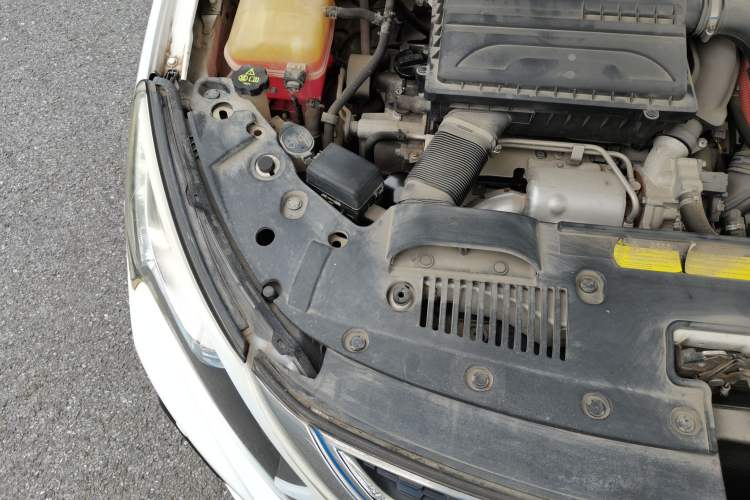 Used BYD Qin New Energy 2017 1.5T Luxury Model Engine Bay Right
