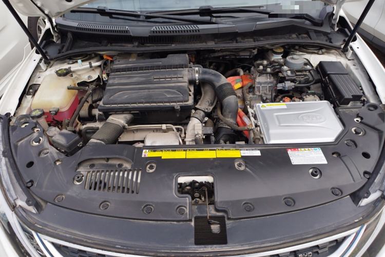 Used BYD Qin New Energy 2017 1.5T Luxury Model Engine Bay