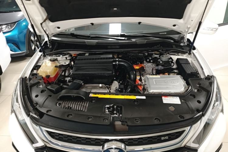 Used BYD Qin New Energy 2017 1.5T Luxury Model Engine Bay