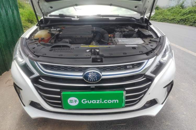 Used BYD Qin New Energy 2017 1.5T Luxury Model Engine Bay