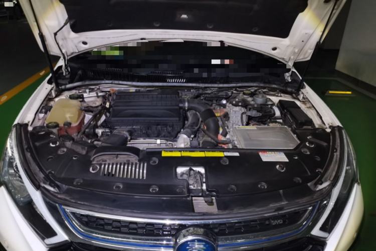 Used BYD Qin New Energy 2017 1.5T Luxury Model Engine Bay
