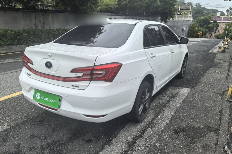 Used BYD Qin New Energy 2017 1.5T Luxury Model Exterior 3