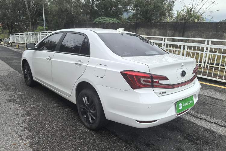 Used BYD Qin New Energy 2017 1.5T Luxury Model Exterior 5