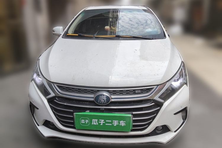 Used BYD Qin New Energy 2017 1.5T Luxury Model Front