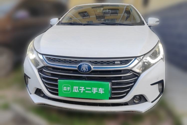 Used BYD Qin New Energy 2017 Qin 1.5T 100 Front