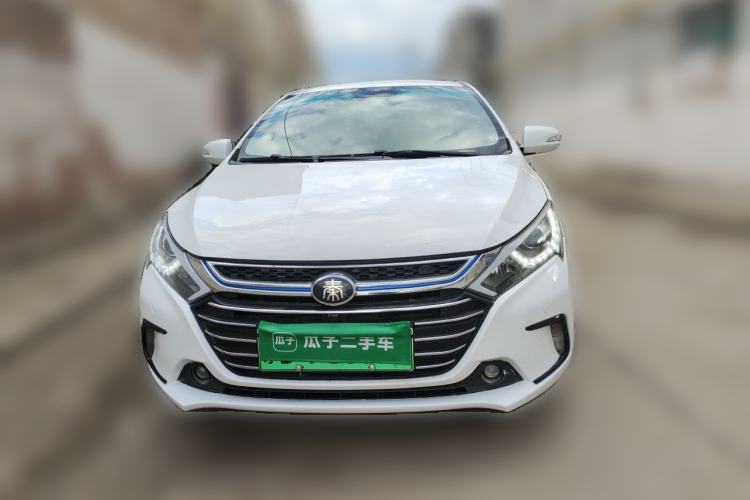 Used BYD Qin New Energy 2017 Qin 1.5T 100 Front