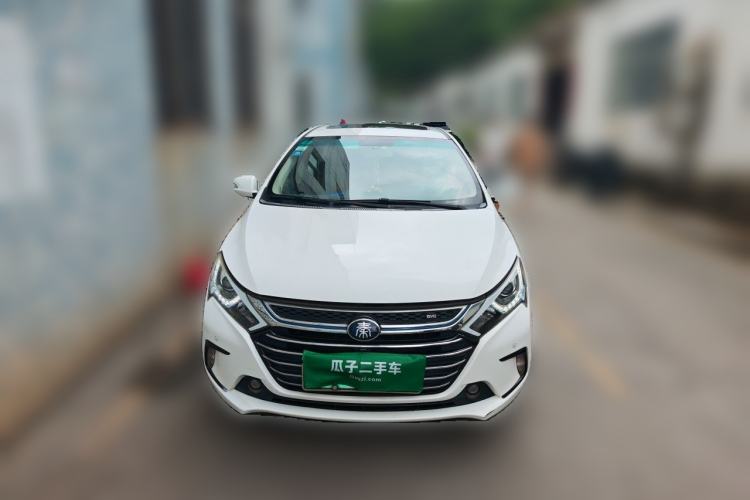 Used BYD Qin New Energy 2017 1.5T Luxury Model Front