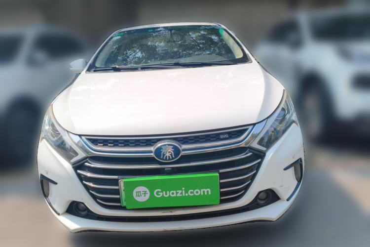 Used BYD Qin New Energy 2017 1.5T Luxury Model Front