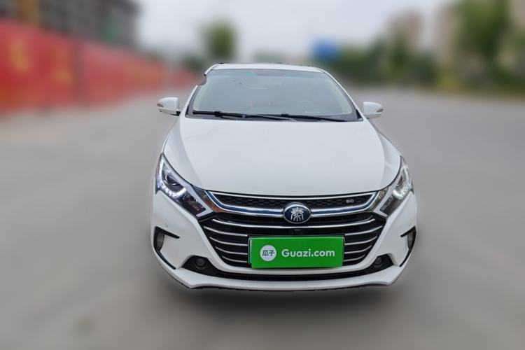Used BYD Qin New Energy 2017 1.5T Luxury Model Front