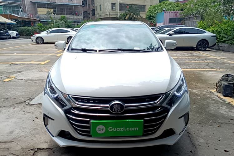 Used BYD Qin New Energy 2017 1.5T Luxury Model Front