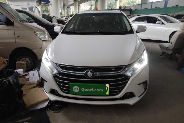 Used BYD Qin New Energy 2017 1.5T Luxury Model Front