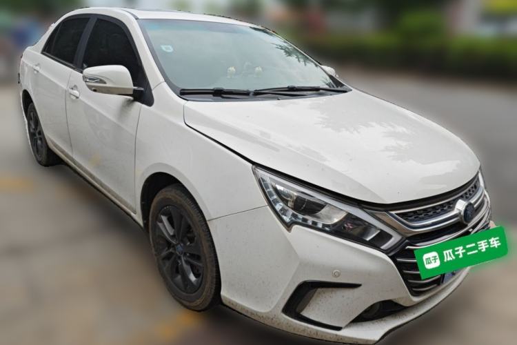 Used BYD Qin New Energy 2017 1.5T Luxury Model Front Right 45 Deg