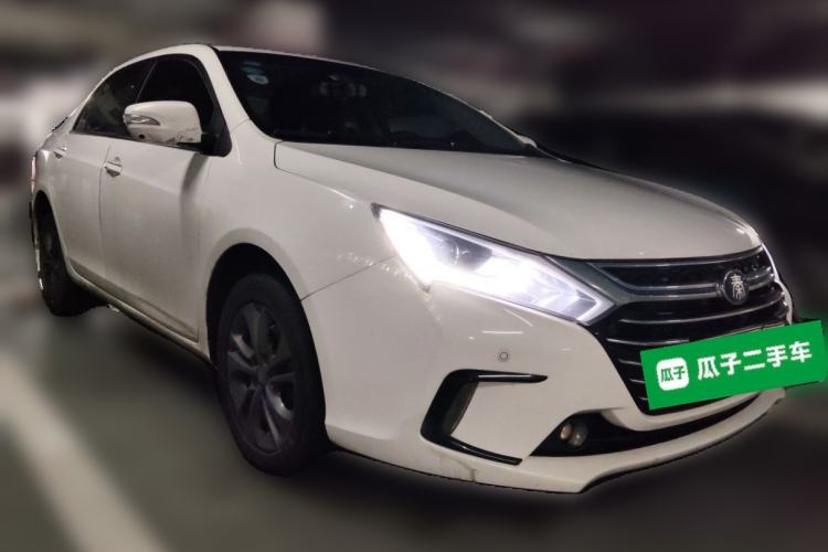 Used BYD Qin New Energy 2017 1.5T Luxury Model Front Right 45 Deg