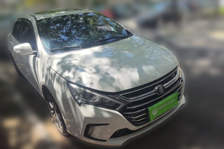 Used BYD Qin New Energy 2017 1.5T Luxury Model Front Right 45 Deg
