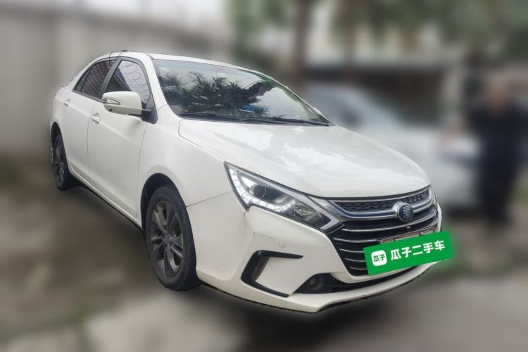 Used BYD Qin New Energy 2017 1.5T Luxury Model Front Right 45 Deg