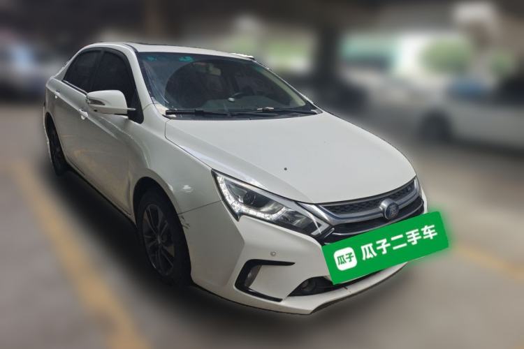 Used BYD Qin New Energy 2017 1.5T Luxury Model Front Right 45 Deg