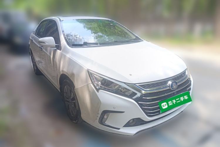 Used BYD Qin New Energy 2017 1.5T Luxury Model Front Right 45 Deg