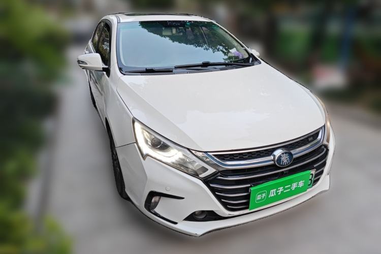 Used BYD Qin New Energy 2017 1.5T Luxury Model Front Right 45 Deg