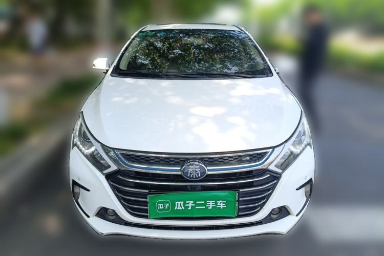 Used BYD Qin New Energy 2017 1.5T Luxury Model Front