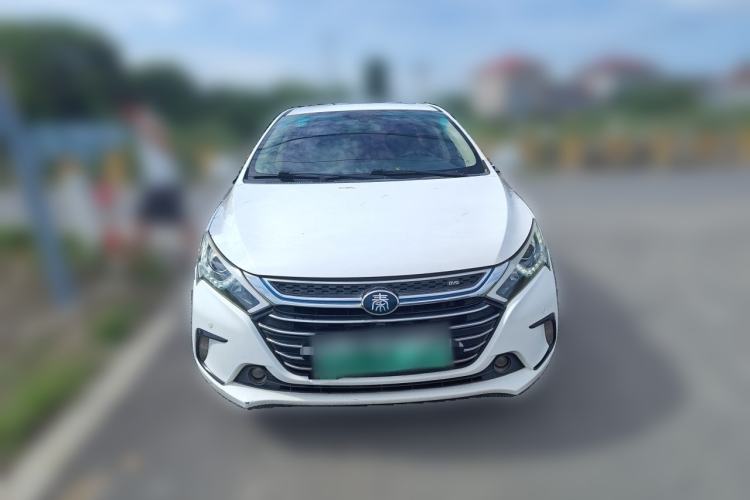 Used BYD Qin New Energy 2017 1.5T Luxury Model Front