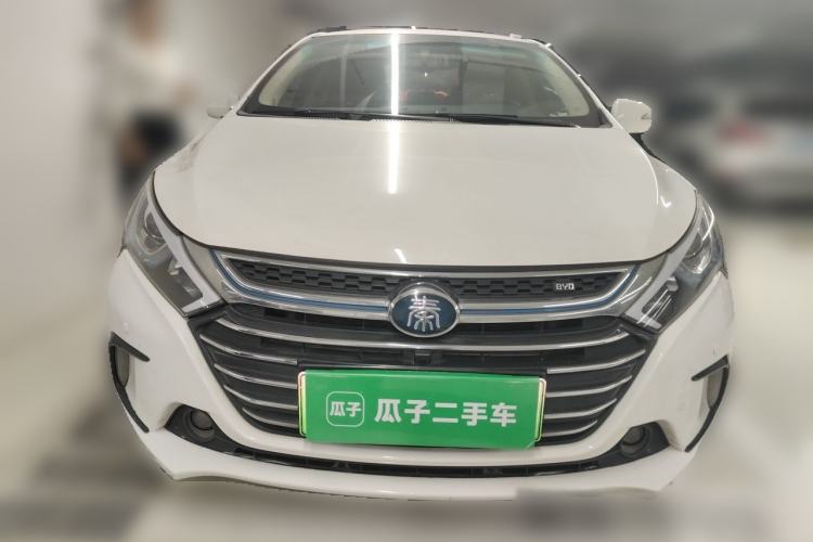 Used BYD Qin New Energy 2017 1.5T Luxury Model Front