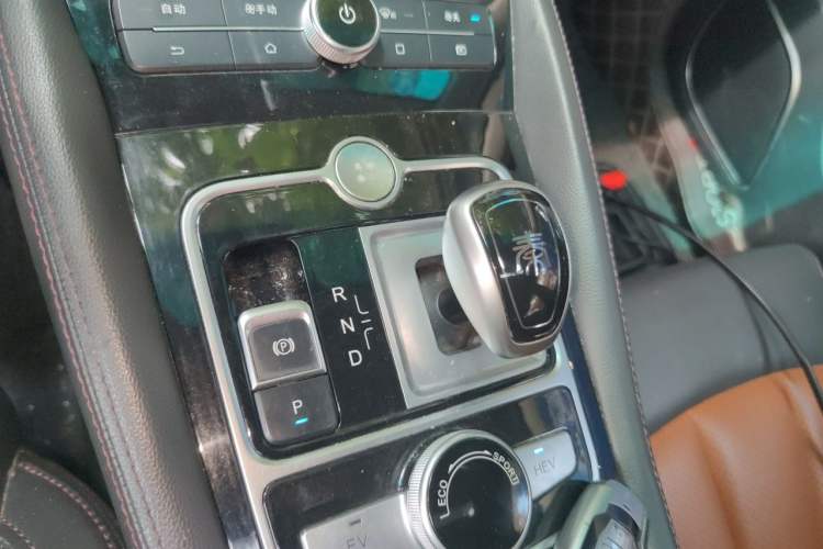 Used BYD Qin New Energy 2017 1.5T Luxury Model Gear Lever
