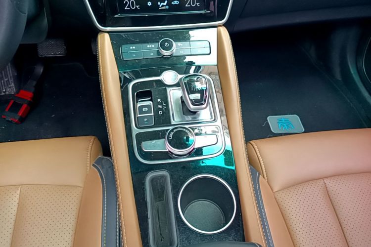 Used BYD Qin New Energy 2017 1.5T Luxury Model Gear Lever