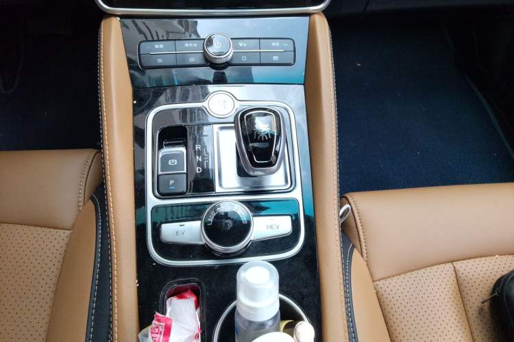 Used BYD Qin New Energy 2017 1.5T Luxury Model Gear Lever