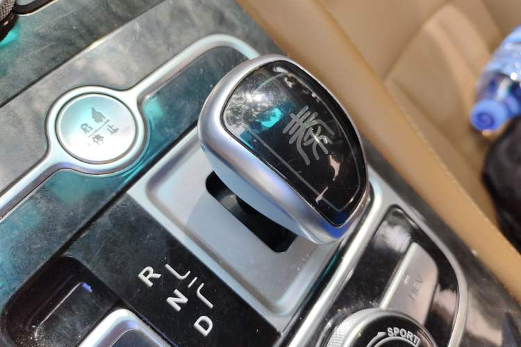 Used BYD Qin New Energy 2017 1.5T Luxury Model Gear Lever