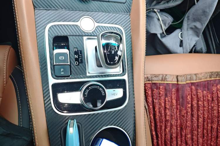 Used BYD Qin New Energy 2017 1.5T Luxury Model Gear Lever
