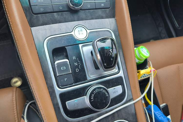 Used BYD Qin New Energy 2017 1.5T Luxury Model Gear Lever