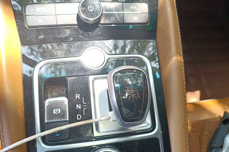 Used BYD Qin New Energy 2017 1.5T Luxury Model Gear Lever