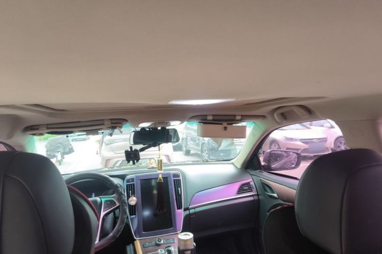 Used BYD Qin New Energy 2017 1.5T Luxury Model Headliner