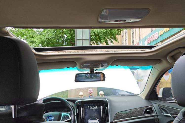 Used BYD Qin New Energy 2017 1.5T Luxury Model Headliner