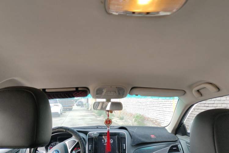 Used BYD Qin New Energy 2017 Qin 1.5T 100 Headliner
