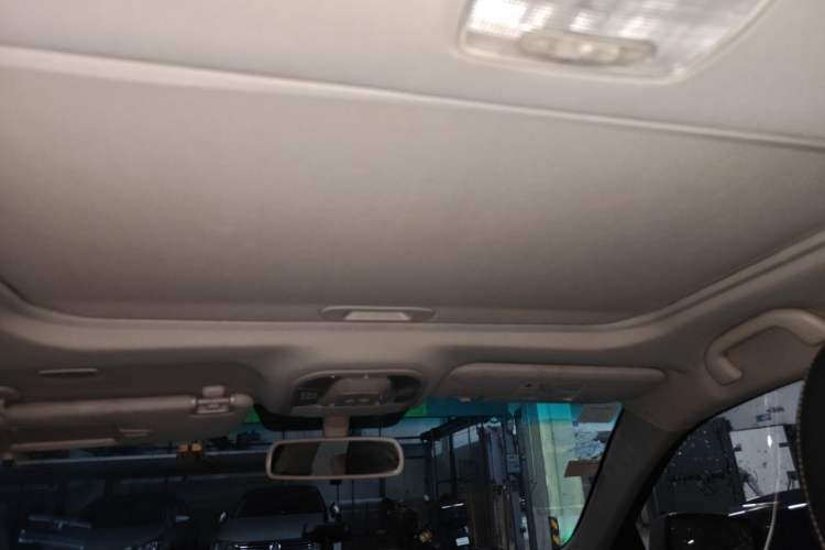 Used BYD Qin New Energy 2017 1.5T Luxury Model Headliner