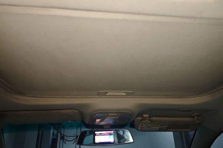 Used BYD Qin New Energy 2017 1.5T Luxury Model Headliner
