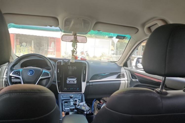 Used BYD Qin New Energy 2017 1.5T Luxury Model Headliner