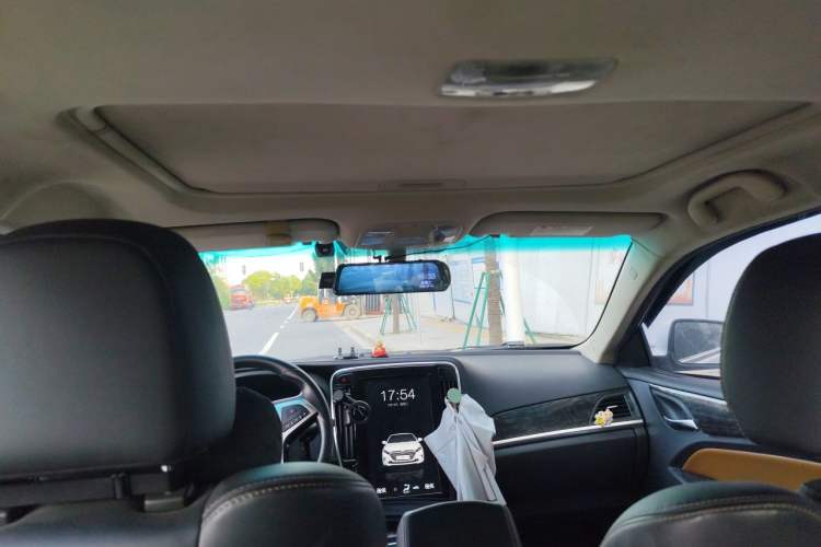 Used BYD Qin New Energy 2017 1.5T Luxury Model Headliner