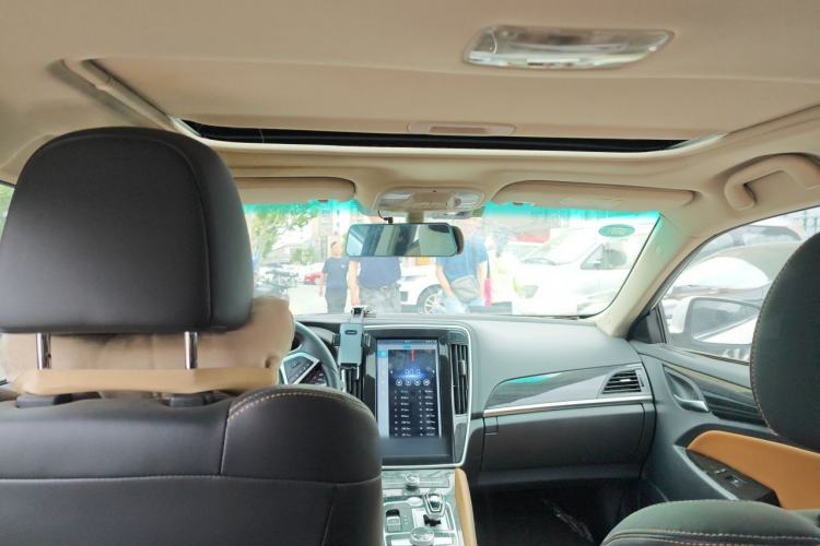 Used BYD Qin New Energy 2017 1.5T Luxury Model Headliner