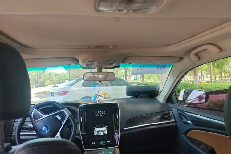 Used BYD Qin New Energy 2017 1.5T Luxury Model Headliner