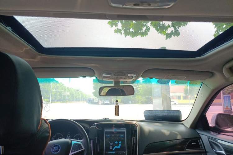 Used BYD Qin New Energy 2017 1.5T Luxury Model Headliner